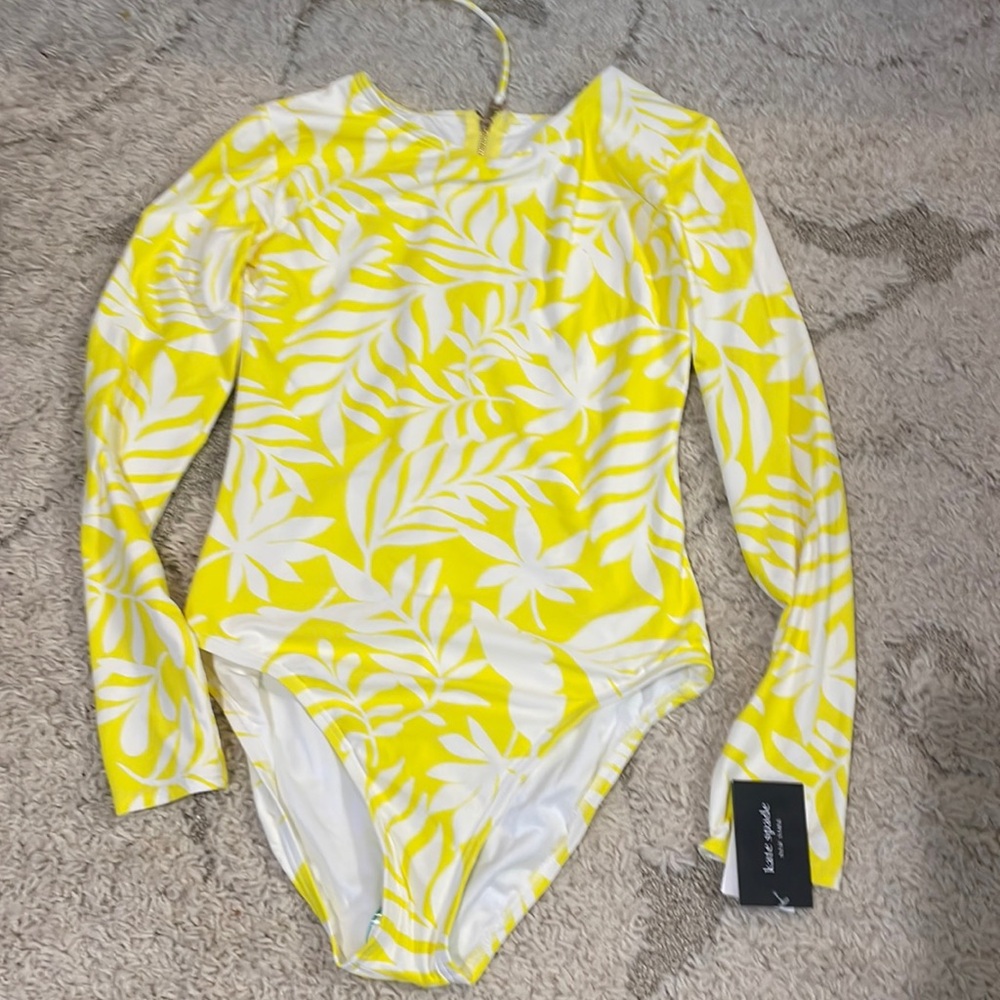NWT KATE SPADE LONG SLEEVE PADDLE SWIMSUIT RASH GUARD Size XS NEW